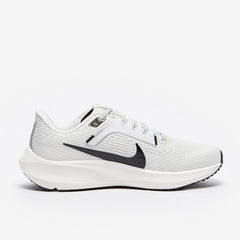 Nike Womens Pegasus 40