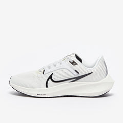Nike Womens Pegasus 40