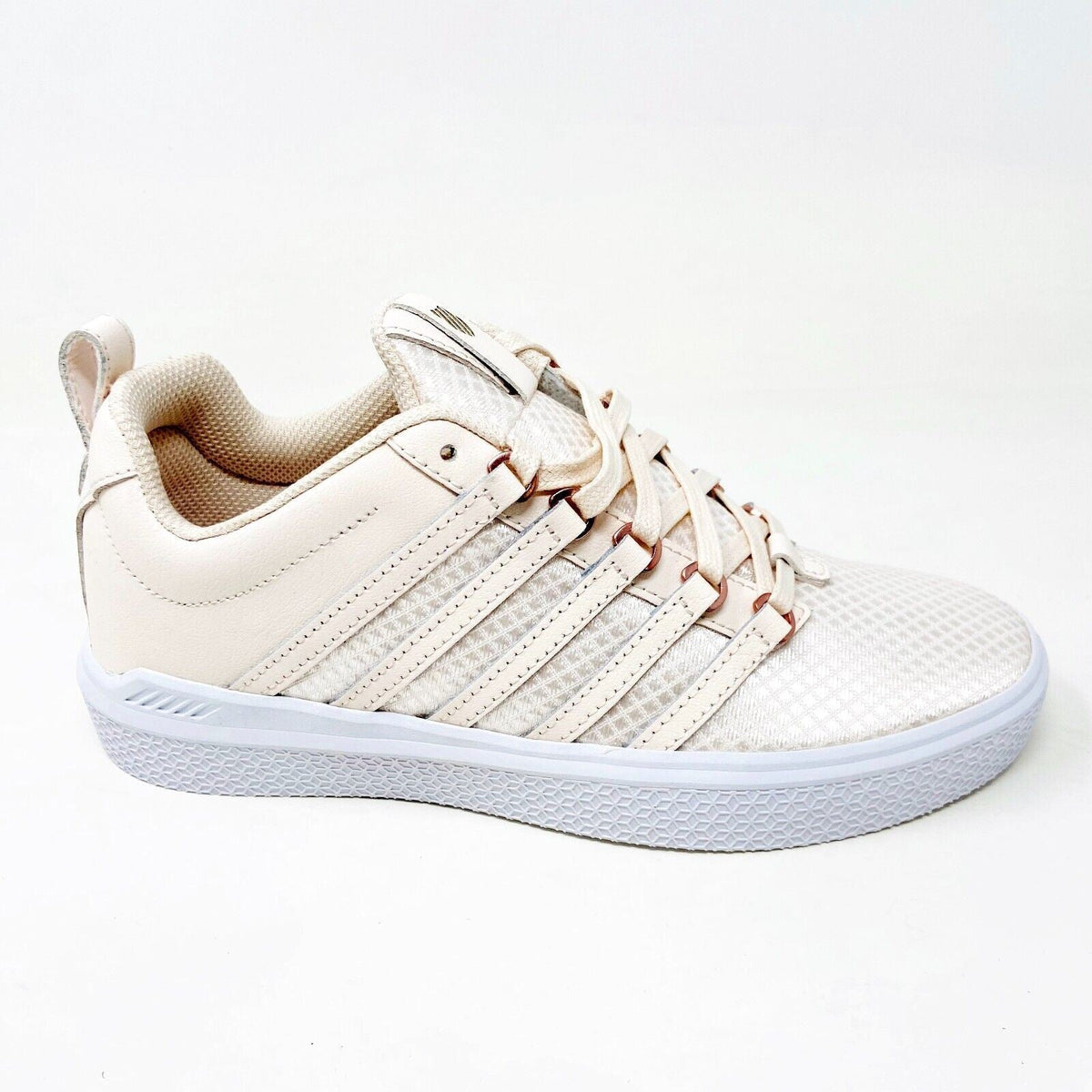 K-Swiss Donovan WVN Angel Wings Marshmallow Kids Girls Size 5.5 Sneakers 85633 2